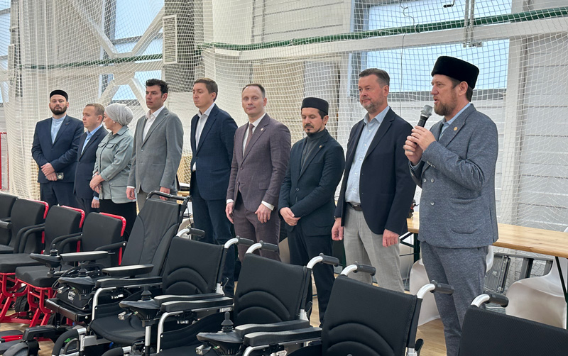 Фонд «Ярдам-Помощь» вручил адаптированные электроколяски: новые горизонты для людей с ограниченными возможностями